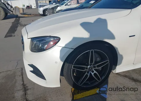 2018 Mercedes-Benz E 400 из США, поврежденный, VIN WDD1J6FB8JF007778